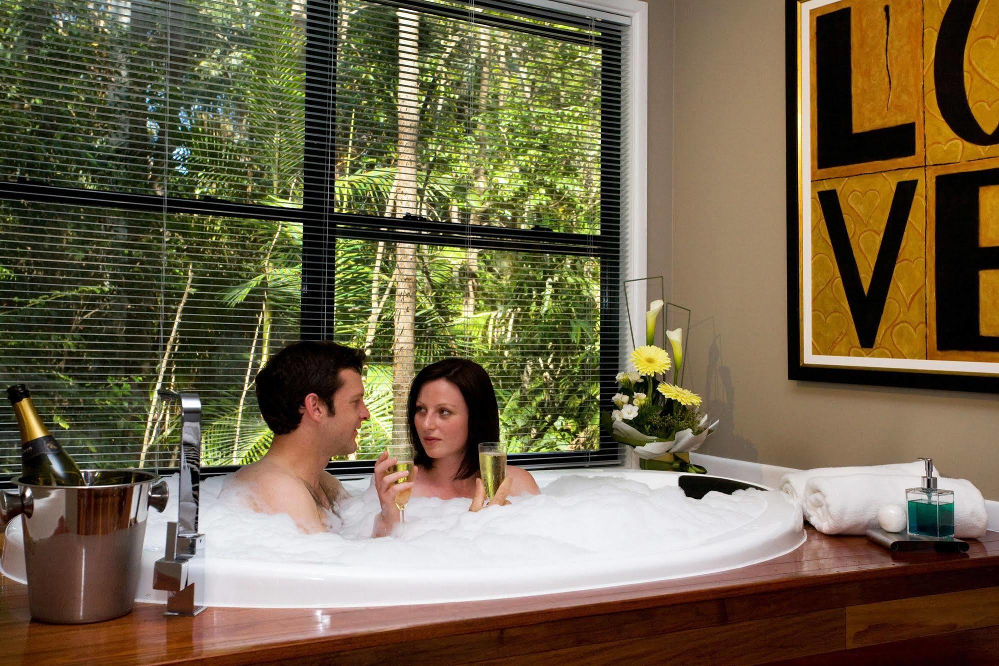 Amore On Buderim Rainforest Cabins Sunshine Coast Zewnętrze zdjęcie